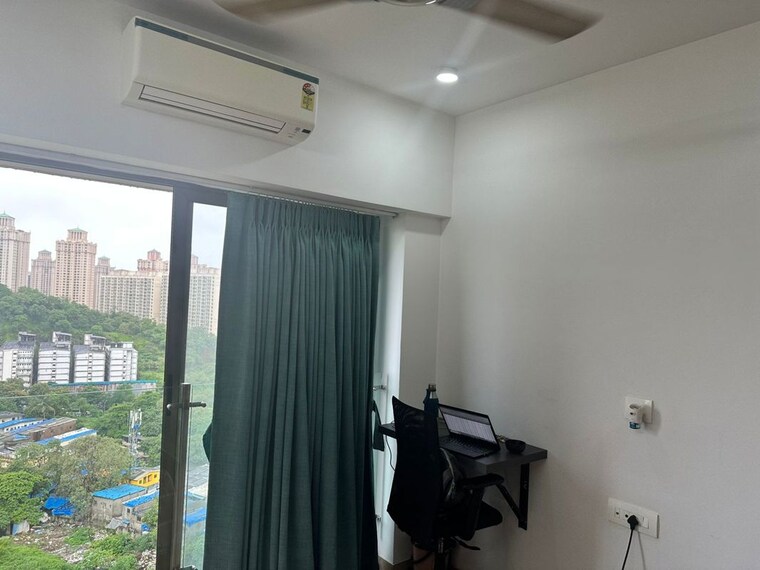 Gym, kanakia-silicon-valley 2 Bedroom 771 Sq.Ft. Apartment In Powai Mumbai 10487743