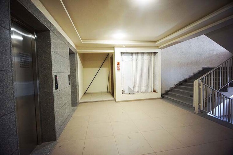 Room, nikol 3 Bedroom 180 Sq.Yd. Apartment In Nikol Ahmedabad 10486951