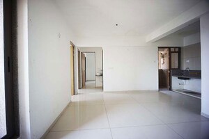 Room in 3 BHK Apartment at Nikol – for Sale