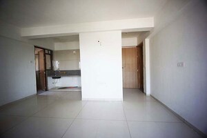 Room in 3 BHK Apartment at Nikol – for Sale