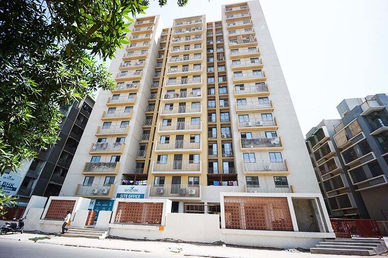 Exterior View, nikol 3 Bedroom 180 Sq.Yd. Apartment In Nikol Ahmedabad 10486951