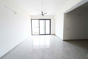 Room in 2 BHK Apartment at Raysan – for Sale