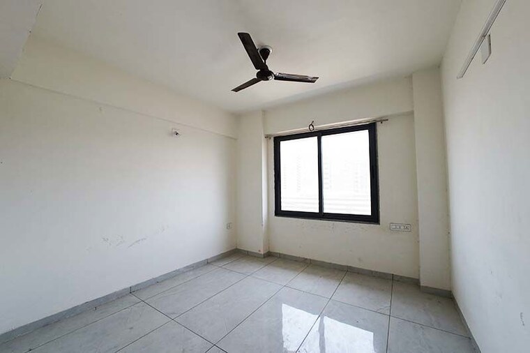 Room, raysan 2 Bedroom 163 Sq.Yd. Apartment In Raysan Gandhinagar 10486935