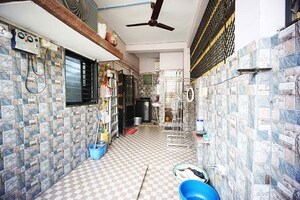 Parking in 6 BHK Independent House at Isanpur – for Sale