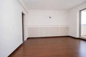 Room in 3 BHK Apartment at Tulip Orange, Sector 70 – for Sale