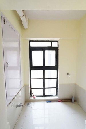 Room in 3 BHK Apartment at Gota – for Sale