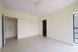 Room in 3 BHK Apartment at Gota – for Sale