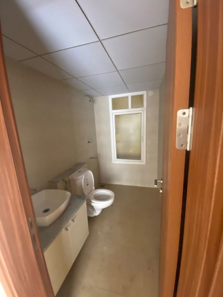 Bathroom, bhartiya-city-nikoo-homes-4 2.5 Bedroom 1500 Sq.Ft. Apartment In Thanisandra Main Road Bangalore 10487875