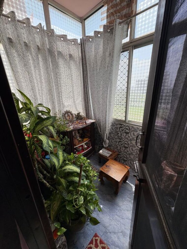 Balcony, jammu-and-kashmir-bank-employees-cgh 3 Bedroom 1550 Sq.Ft. Apartment In Sector 9a Gurgaon 10487893
