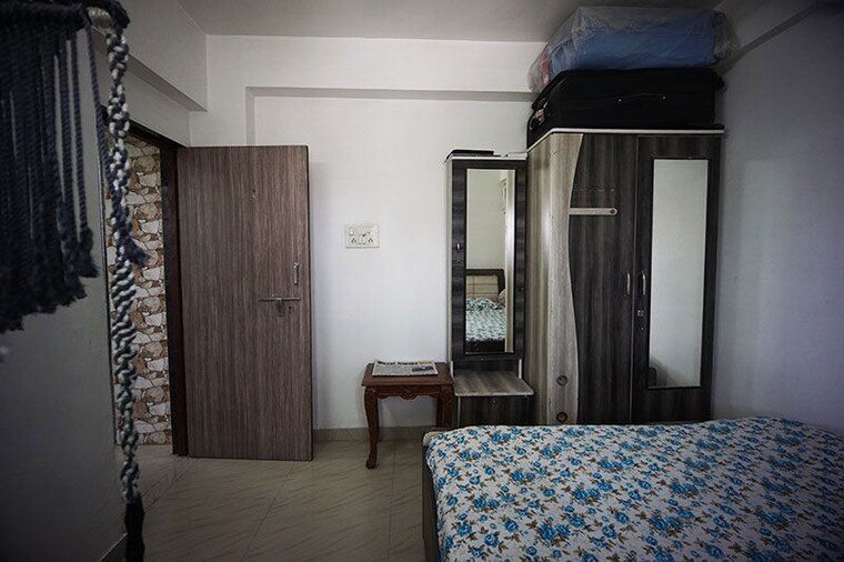 Bedroom, bodakdev 2 Bedroom 90 Sq.Yd. Apartment In Bodakdev Ahmedabad 10486658