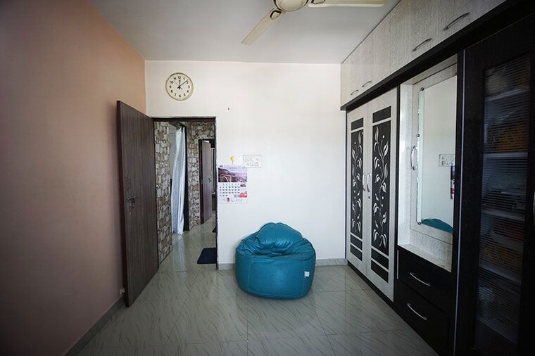 Living Room, bodakdev 2 Bedroom 90 Sq.Yd. Apartment In Bodakdev Ahmedabad 10486658