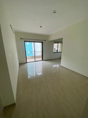 Room in 3 BHK Apartment at Dreams Belle Vue, Bavdhan – for Rent