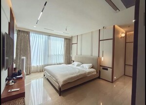 Bedroom in 2 BHK Apartment at Oberoi Maxima, Andheri East – for Rent
