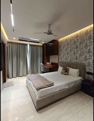 Bedroom in 2 BHK Apartment at Oberoi Maxima, Andheri East – for Rent