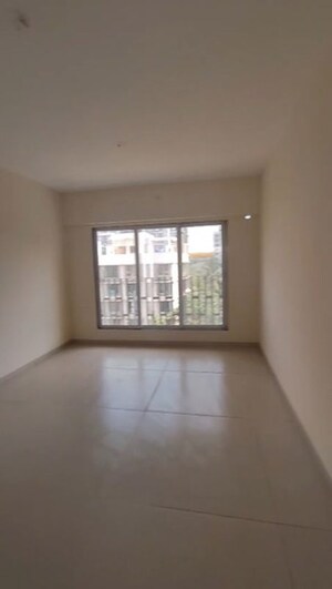 Bedroom in 2 BHK Apartment at Majestic Kedarnath Apartments, Chembur – for Rent