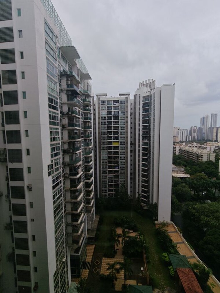 Exterior View, lokhandwala-infrastructure-whispering-palms-xxclus 4 Bedroom 2400 Sq.Ft. Apartment In Kandivali East Mumbai 10487898