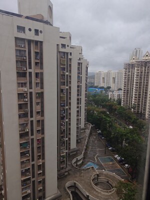 4 BHK Apartment – Exterior View View at Lokhandwala Infrastructure Whispering Palms XXclus, Kandivali East - for Rent