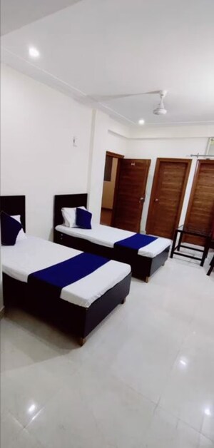 Room in  Pg at Sector 48 – for Rent