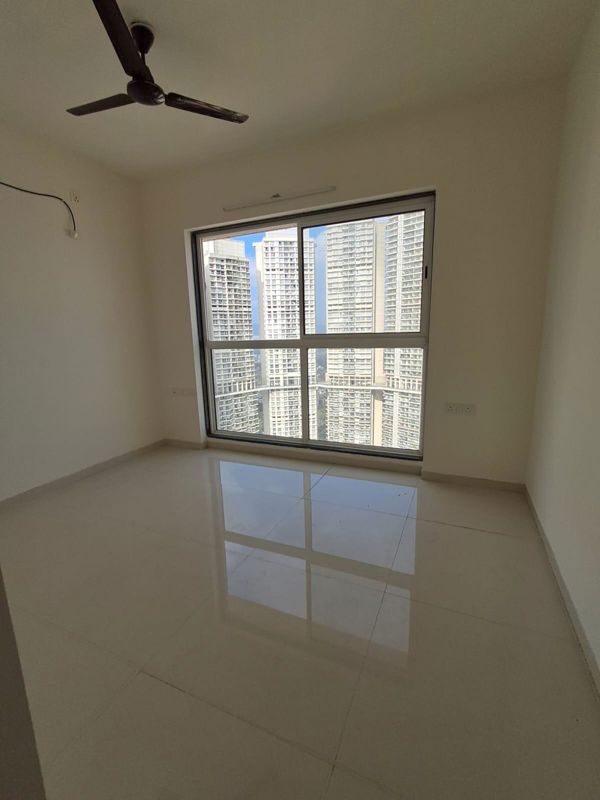 3 BHK + Servant Room,Study Room 1390 Sq.Ft. Apartment in Runwal Nirvana