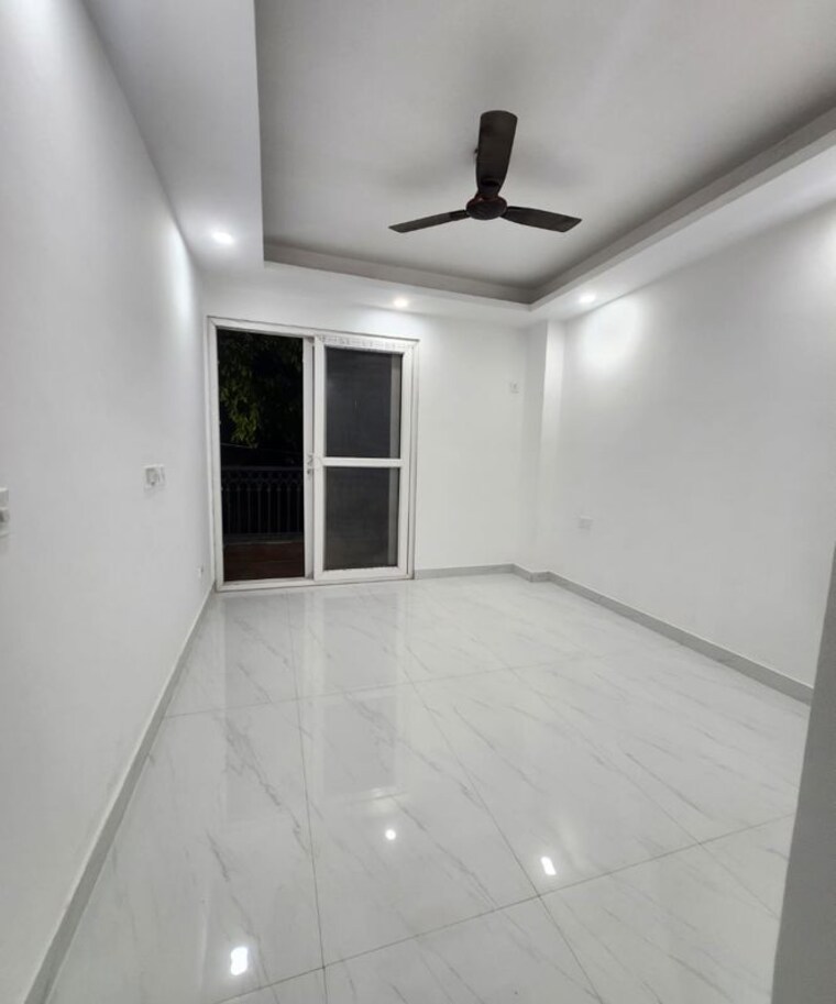 undefined, freedom fighters enclave 2 Bedroom 800 Sq.Ft. Builder Floor In Freedom Fighters Enclave Delhi 10487951