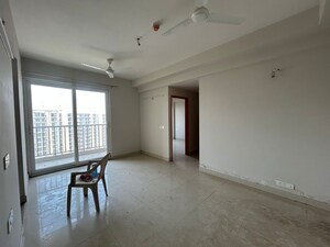 2 BHK Apartment For Rent in Sector 82