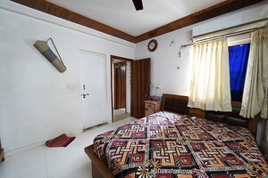Bedroom in 2 BHK Apartment at Gota – for Sale