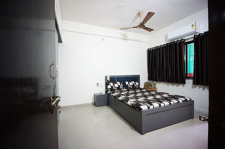 Living Room, nikol kathwada 2 Bedroom 144 Sq.Yd. Apartment In Nikol Kathwada Ahmedabad 10484801