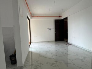 Room in 2 BHK Apartment at Raymond Ten X Habitat, Pokhran Road No Two – for Rent