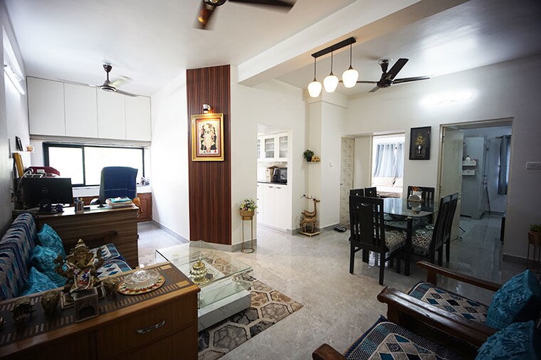 Living Room, gurukul 2 Bedroom 92 Sq.Yd. Apartment In Gurukul Ahmedabad 10484746