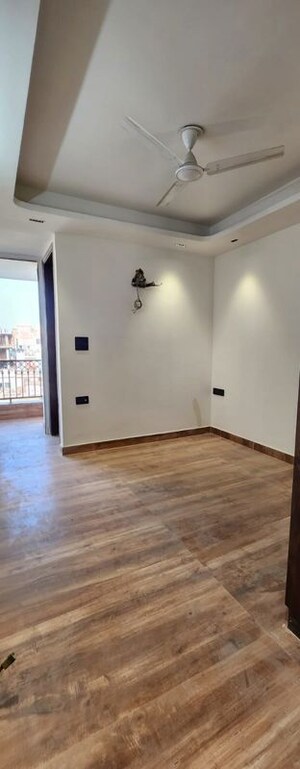 Room in 2 BHK Builder Floor at Freedom Fighters Enclave – for Rent