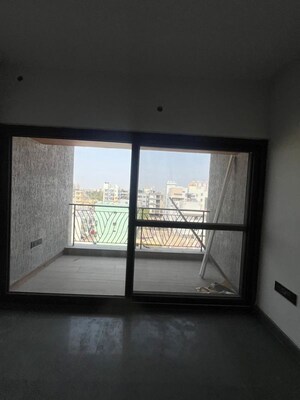 Room in 1 BHK Apartment at Centreo , Kanakapura Road – for Sale
