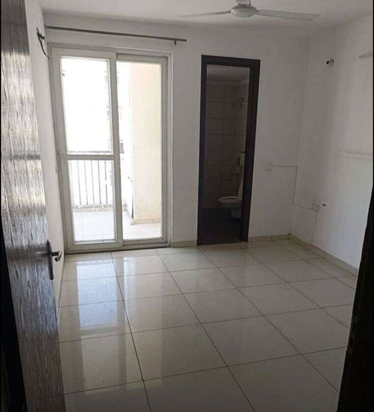 Room, motia-royal-citi-apartments 3 Bedroom 1500 Sq.Ft. Apartment In Ghazipur Zirakpur 10487956
