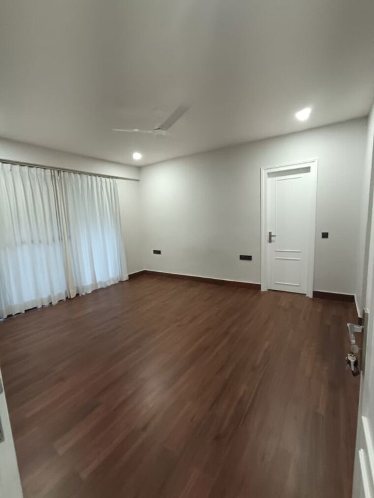 Room, vatika-inxt-city-center 3 Bedroom 4200 Sq.Ft. Builder Floor In Sector 83 Gurgaon 10487962