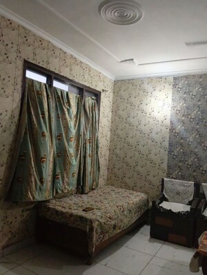 Living Room in 2 BHK Apartment at Preet Colony – for Rent