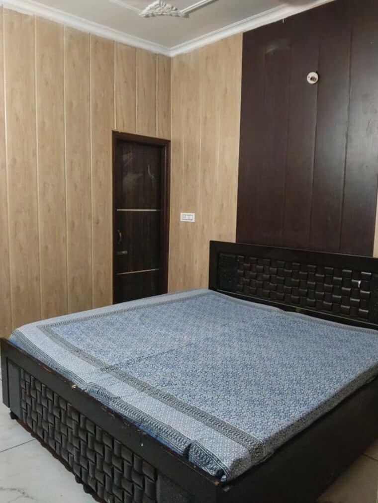 Bedroom, preet colony 2 Bedroom 1400 Sq.Ft. Apartment In Preet Colony Zirakpur 10487994