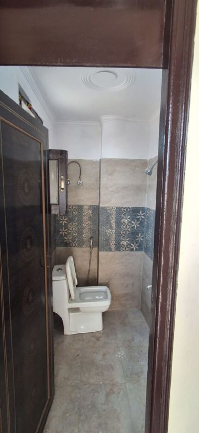 Washroom, jawahar nagar 1 Bedroom 400 Sq.Ft. Builder Floor In Jawahar Nagar Delhi 10488067