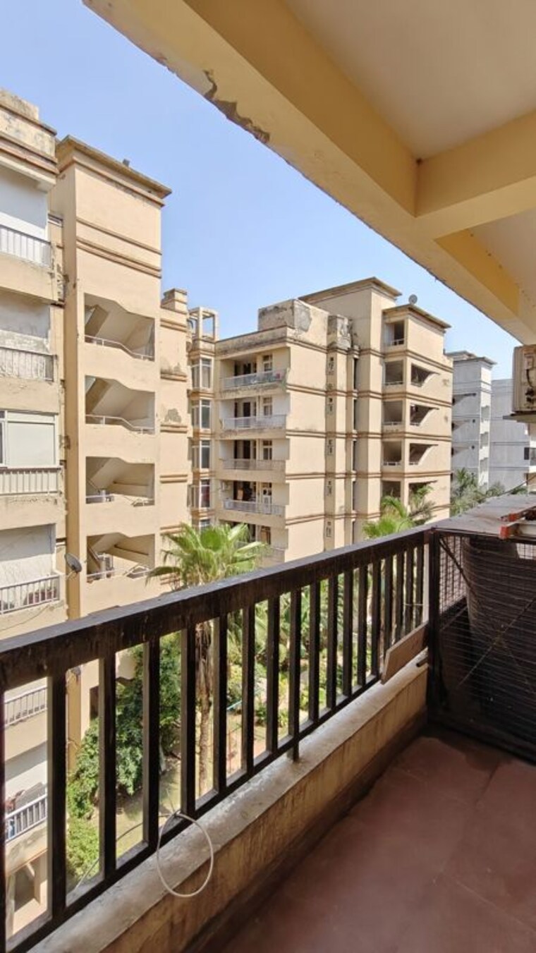 Balcony, ansal-housing-woodbury 3 Bedroom 2000 Sq.Ft. Apartment In Patiala Road Zirakpur 10488115