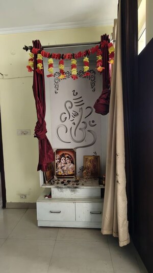 Furnished Amenities in 3 BHK Apartment at Ansal Housing Woodbury, Patiala Road – for Rent