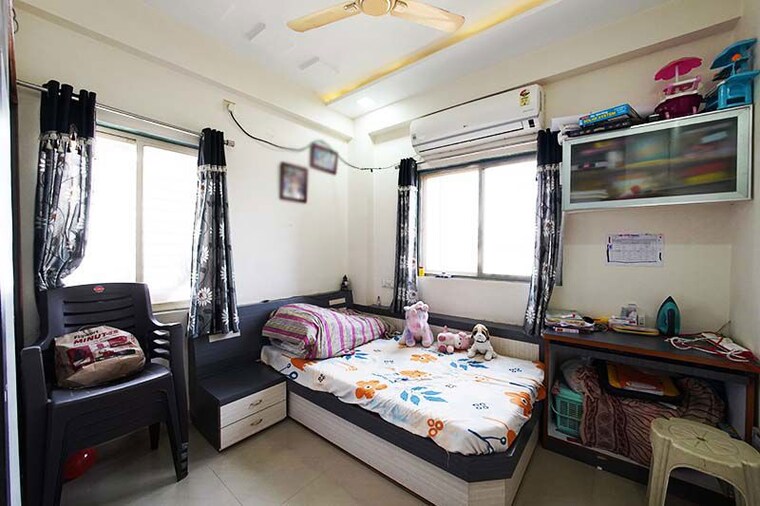 Bedroom, new ranip 2 Bedroom 110 Sq.Yd. Apartment In New Ranip Ahmedabad 10488102