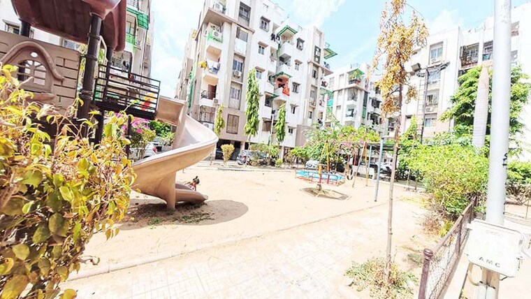 Exterior View, new ranip 2 Bedroom 110 Sq.Yd. Apartment In New Ranip Ahmedabad 10488102