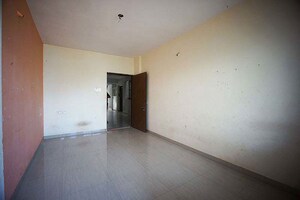 Room in 1 BHK Apartment at Narhe – for Sale