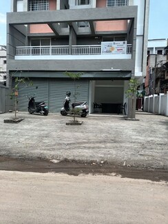 Showroom For Rent in Duville Riverdale