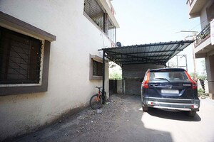 Parking in 6+ BHK Independent House at Wagholi – for Sale