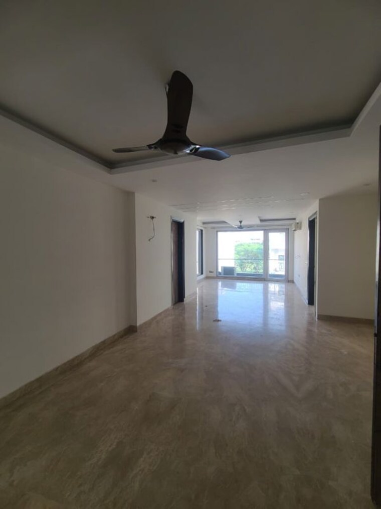 Room, medi city 4 Bedroom 2700 Sq.Ft. Builder Floor In Medi City Gurgaon 10488114