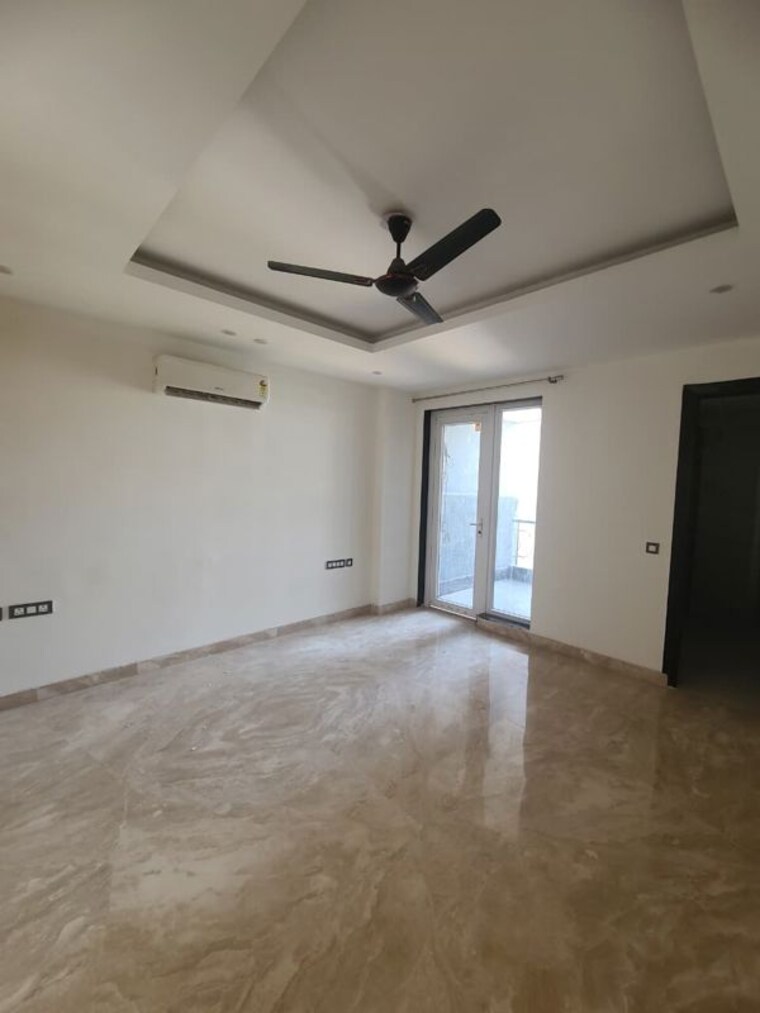 Room, medi city 4 Bedroom 2700 Sq.Ft. Builder Floor In Medi City Gurgaon 10488114
