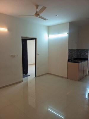 Room in 2 BHK Apartment at Bren Northern Lights, Jakkuru – for Rent