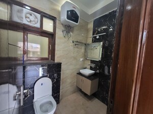 Bathroom in 3 BHK Builder Floor at Sector 38 – for Rent
