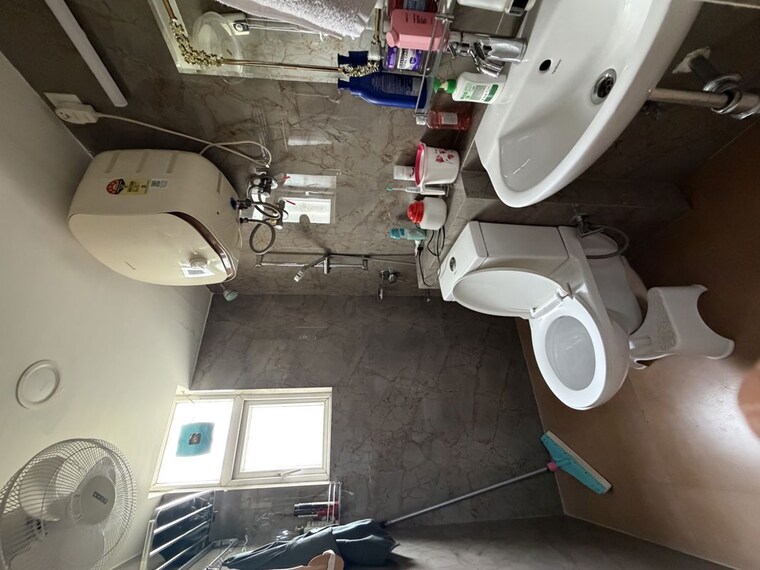 Team Area, emaar-emerald-hills-phase-2 4 Bedroom 400 Sq.Ft. Builder Floor In Sector 65 Gurgaon 10488261