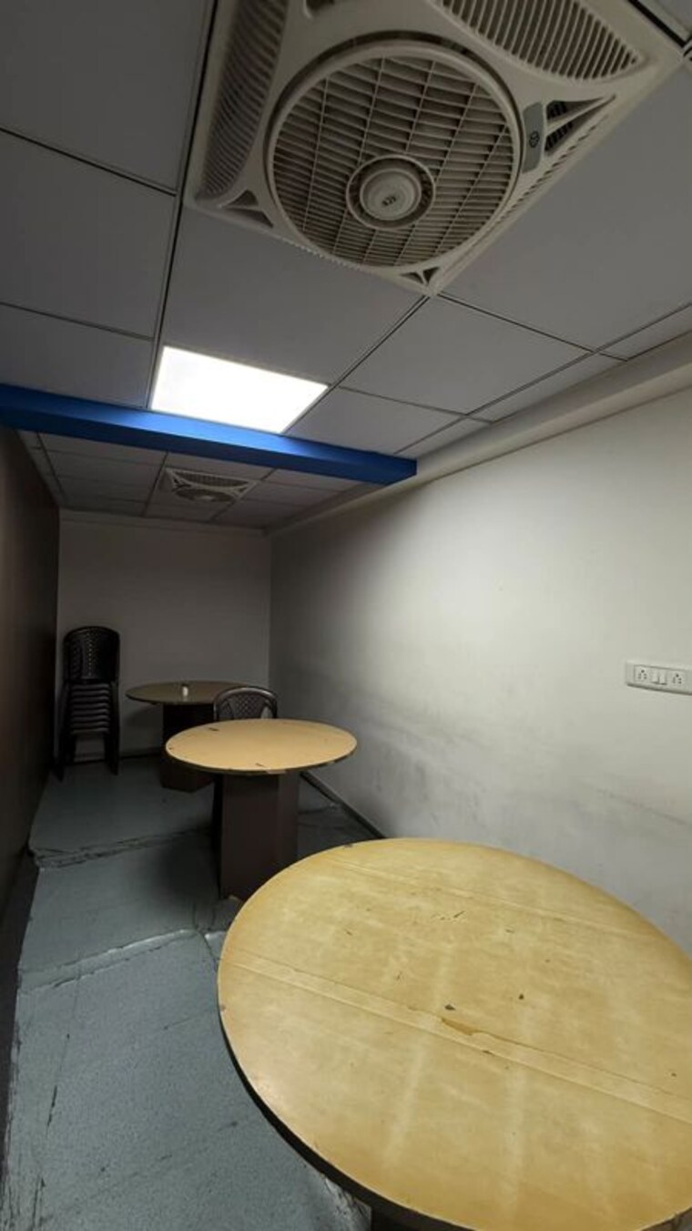 Kitchen, shilp-epitome Commercial Office Space 4630 Sq.Ft. In Bodakdev Ahmedabad 10488294