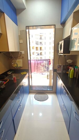 Team Area in 2 BHK Apartment at K Raheja Heights, Malad East – for Rent